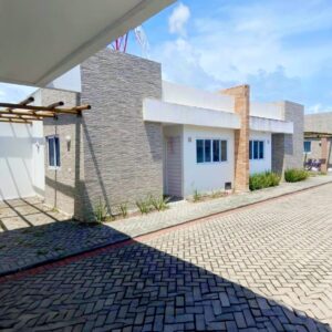 Casa a Venda Condomínio Portal da Barra com 03 Quartos